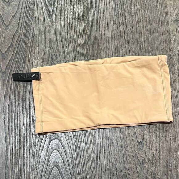 NWT Skims Fits Everybody Bandeau Bra Ochre - Size XS - Picture 4 of 4